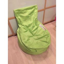 Te koop: groene zitzak