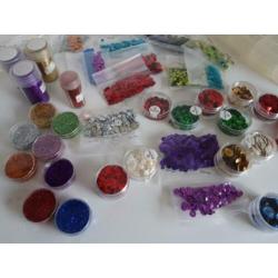 Pailletten,glitters&verdeeldoos