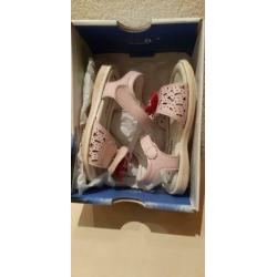 Kinderschoenen 24