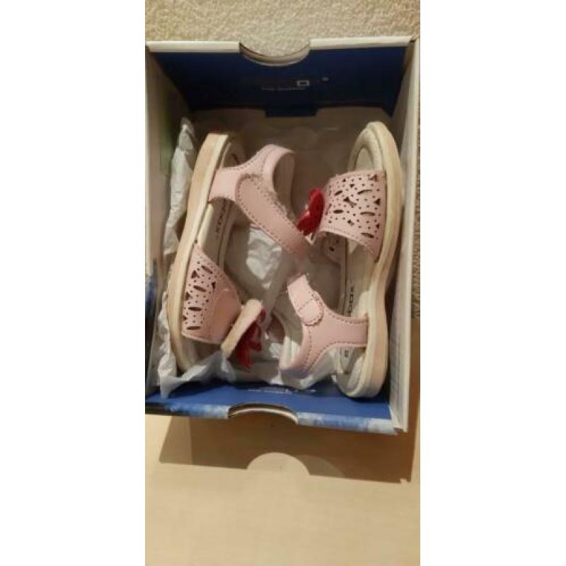 Kinderschoenen 24
