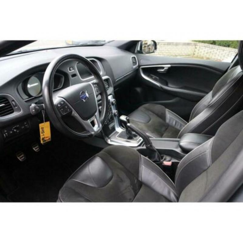 Volvo V40 2.0 D4 Summum Business R-design Leder/Alcantara Na