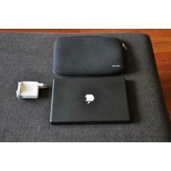 Vintage Apple MacBook 13 Inch Zwart Mac OS X Lion 2006