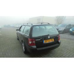 Volkswagen Passat Variant 1.9 TDI Sportline Apk 02-2021* Rij