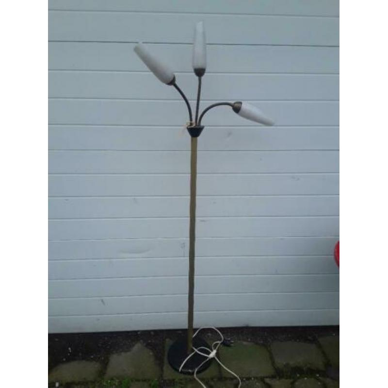 vintage vloerlamp met drie verstelbare armen