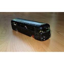Dinky Toys bus,