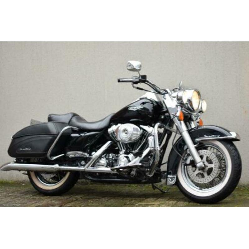 Harley Davidson FLHR Roadking Road King softail 2001 NL Bike