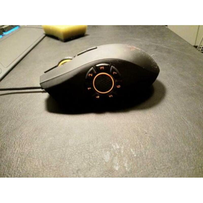 Razer Naga Hex 2 moba gaming muis