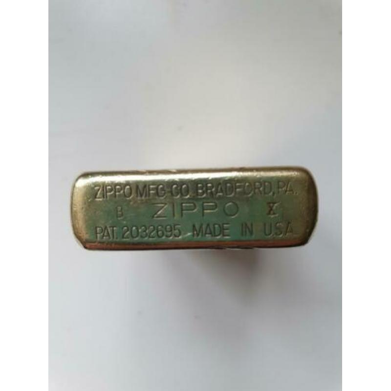 zippo (goudkleurig)