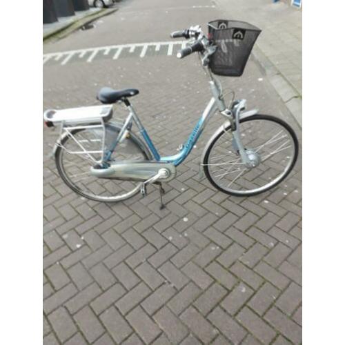 Gazella Elektrische fiets 28 inch accu (defect)