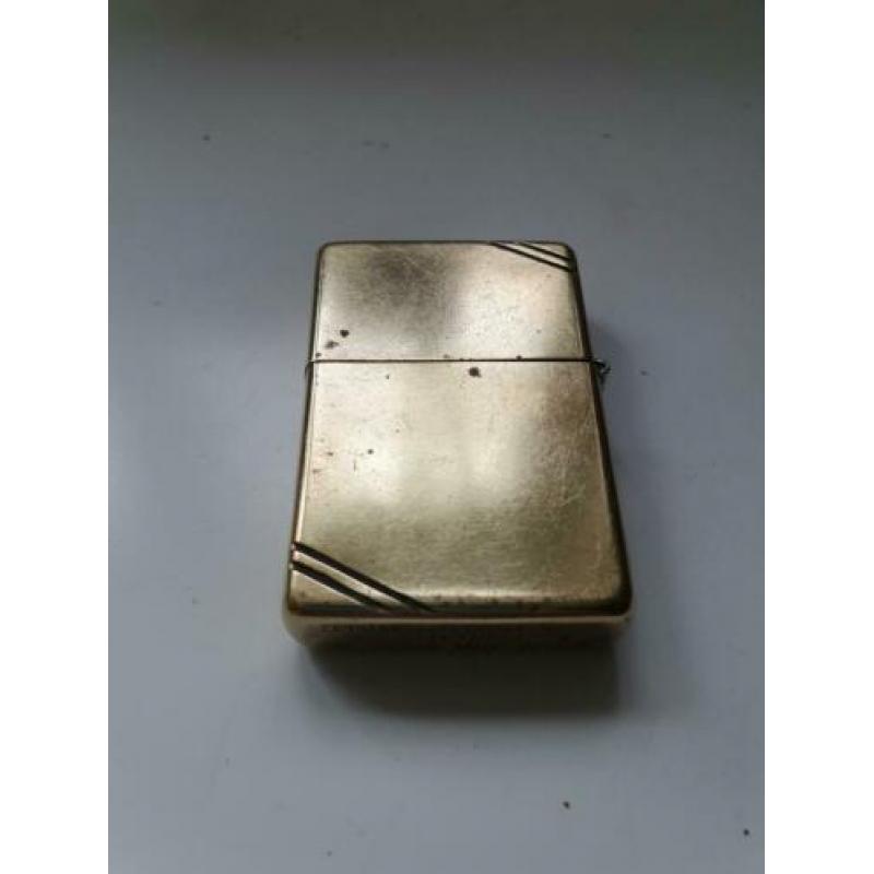 zippo (goudkleurig)