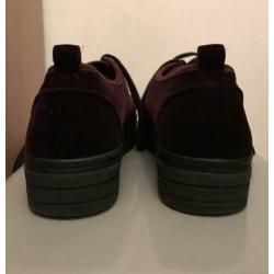 Creepers bordeaux rood velvet Divided maat 40