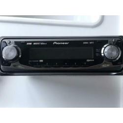 Pioneer DEH-P3600MP Radio/CD/MP3/VMA speler 50W x 4