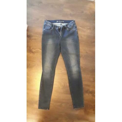 Shape jeans van m&s mode. Maat 42 high waist