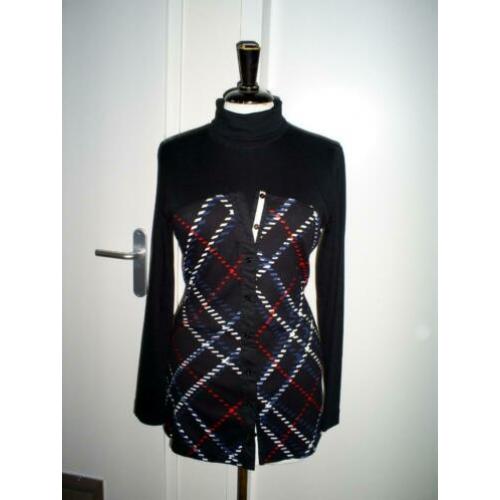 NIEUW !!! - aparte zwarte MARCCAIN top mt. M
