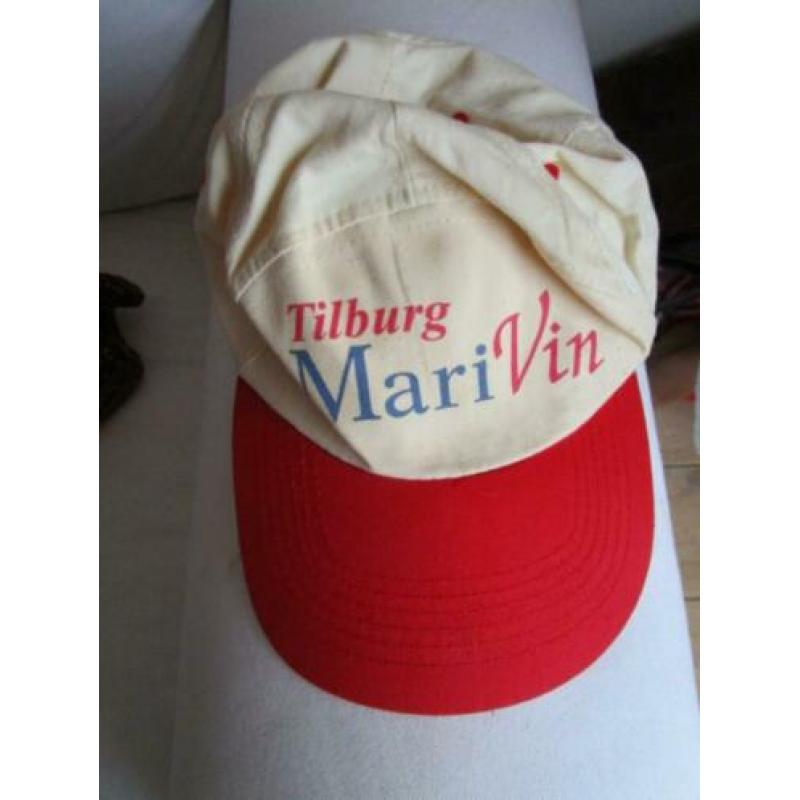 Maritiem petje. Rood wit. Tilburg Mari Vin. Jaren '90. NIEUW