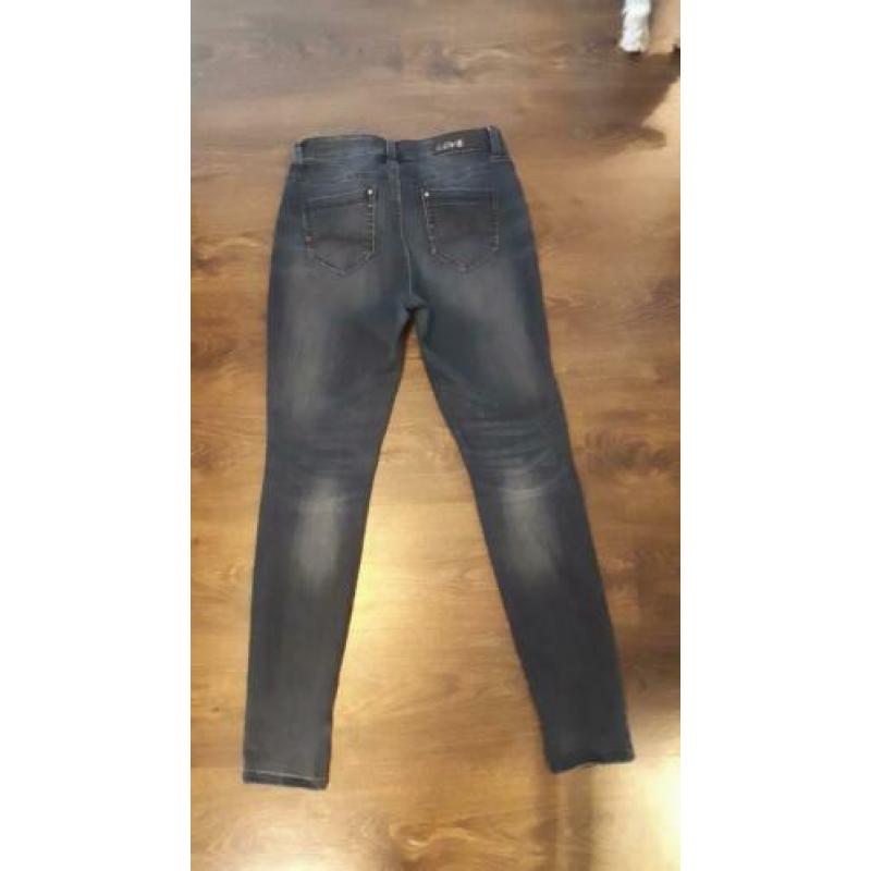 Shape jeans van m&s mode. Maat 42 high waist