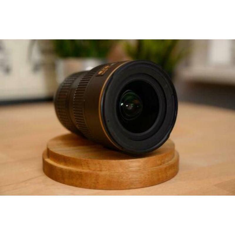 Nikon AF-S Nikkor 16-35mm f4 G ED VR 16-35