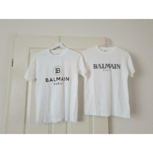 2 Witte BALMAIN T-Shirts; 100% Katoen, Maat: S (63 cm).