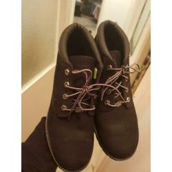 Timberland maat 40 bijna nieuw