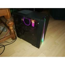 snelle mid-range game pc show case