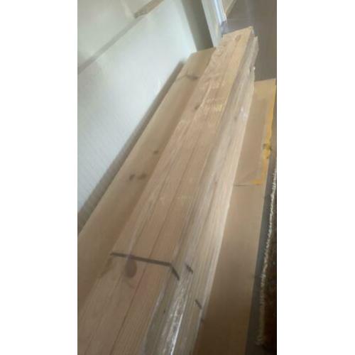 10m2 massief grenen delen