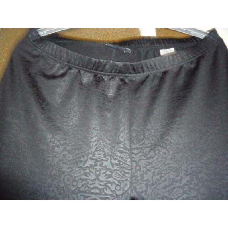 hele mooie legging als nieuw maat xxl /46
