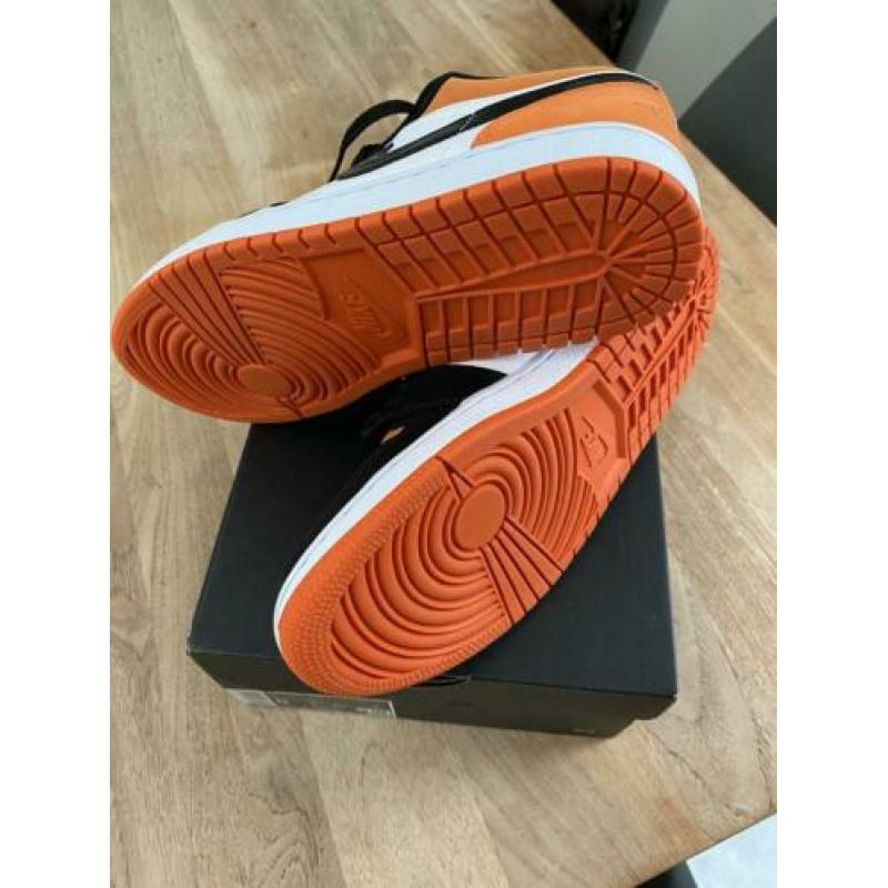 Jordan 1 low maat 41 nieuw