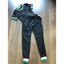 Shirtje en broekjes maat s zwart
