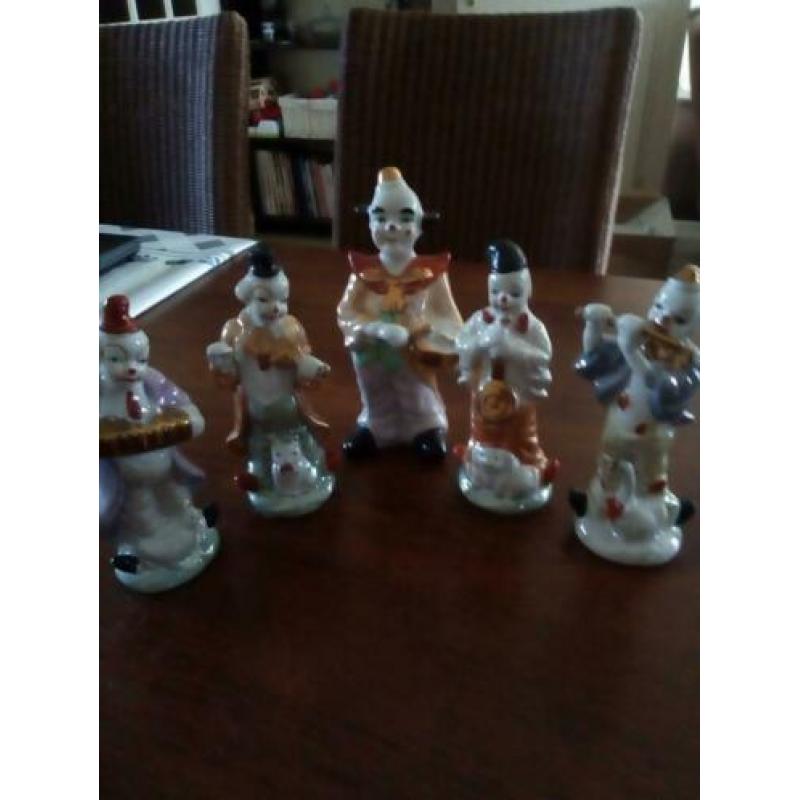 Set van 5 clown s die muziek maken
