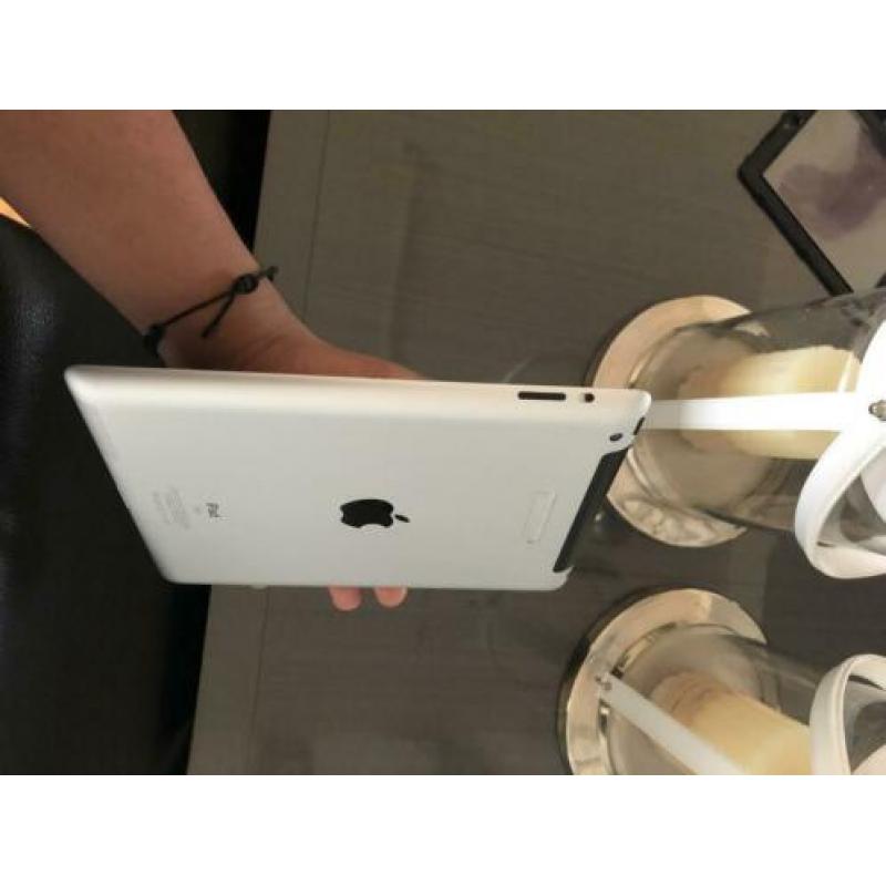 iPad 2