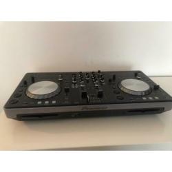 Pioneer XDJ-R1