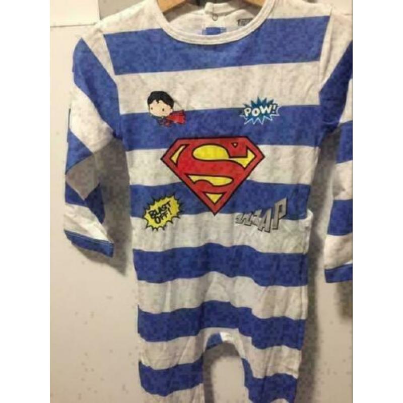 Nieuw superman boxpakje, maat: 80/86
