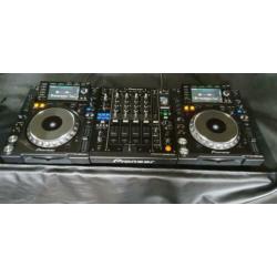 Pioneer Nexus set. Compleet incl bekabeling en flightcase