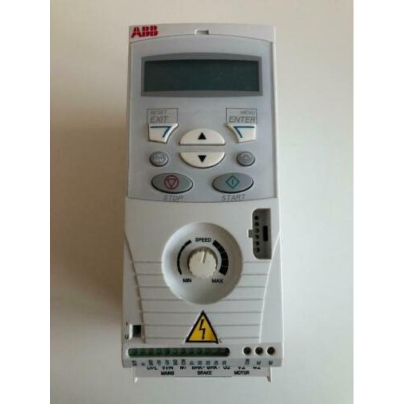 ABB ACS150-01E-04A7-2 frequentieregelaar