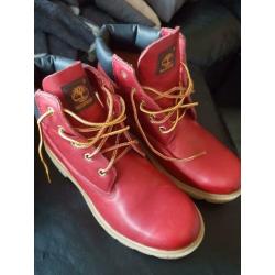 Bordeauxrode Timberlands maat 38