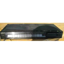 tuners merken Braun, Denon, Sony, Philips en Pioneer