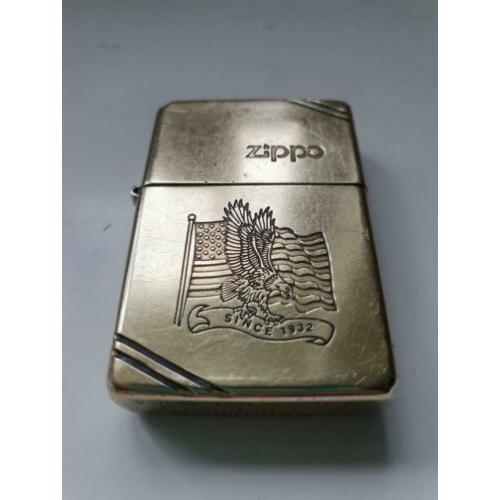 zippo (goudkleurig)