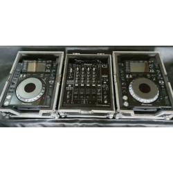 Pioneer Nexus set. Compleet incl bekabeling en flightcase
