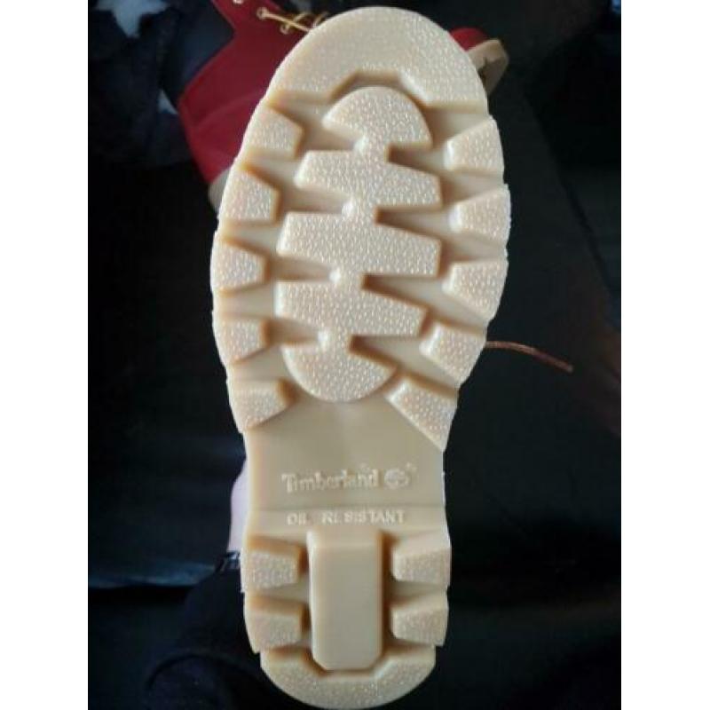 Bordeauxrode Timberlands maat 38