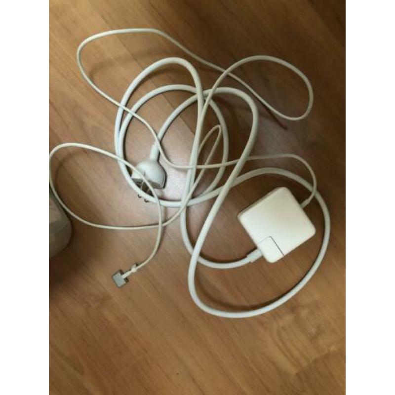 Oplader MacBook (magsafe2) ÉN Magic Mouse