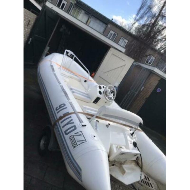 Zodiac yachtline 420 RIB Tender