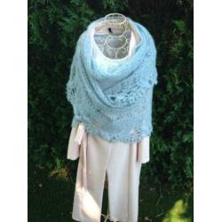 Nieuw. Handmade. Omslagdoek/stola (30%mohair) Verz incl