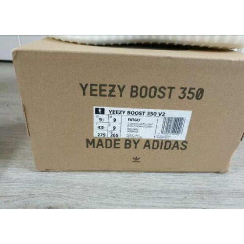 Adidas Yeezy Boost 350 V2 Cloud white