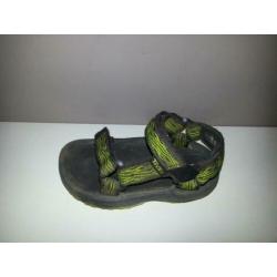Teva sandalen groen-geel maat 20