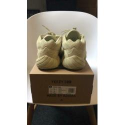 Yeezy 500 supermoon yellow 42 2/3