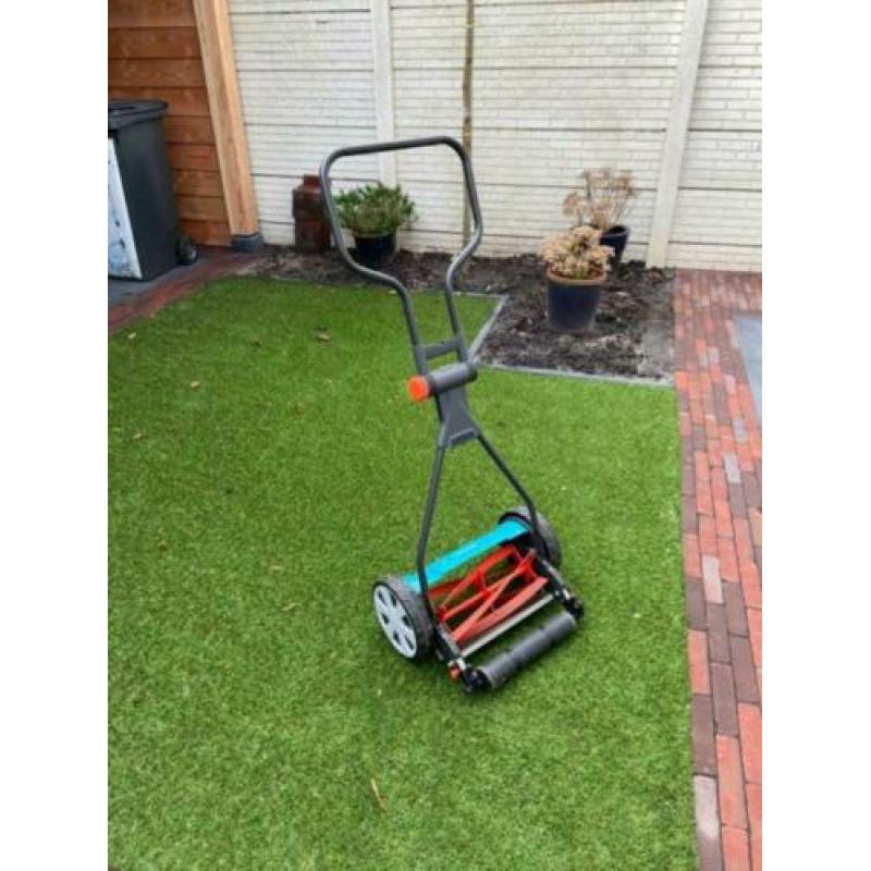 Gardena hand grasmaaier 330
