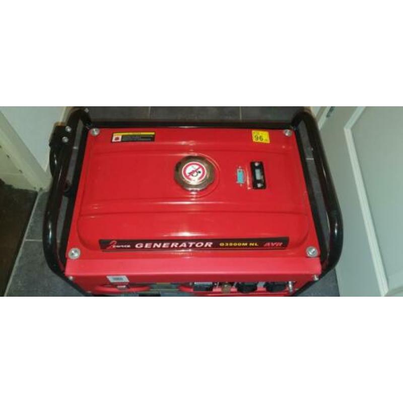 2force stroom generator 3500 met vele extra's