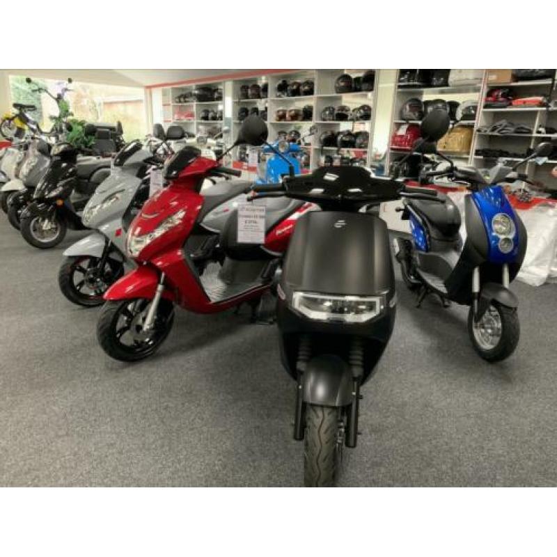 Mooie Gebruikte en Nieuwe snor scooters. Zie advertentie.