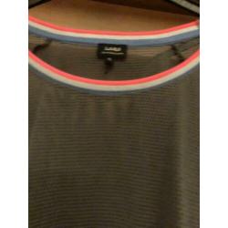 Te koop: Div.nieuwe kleding merk “Loes “mt M en Xl
