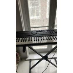 Yamaha YS200 met standaart